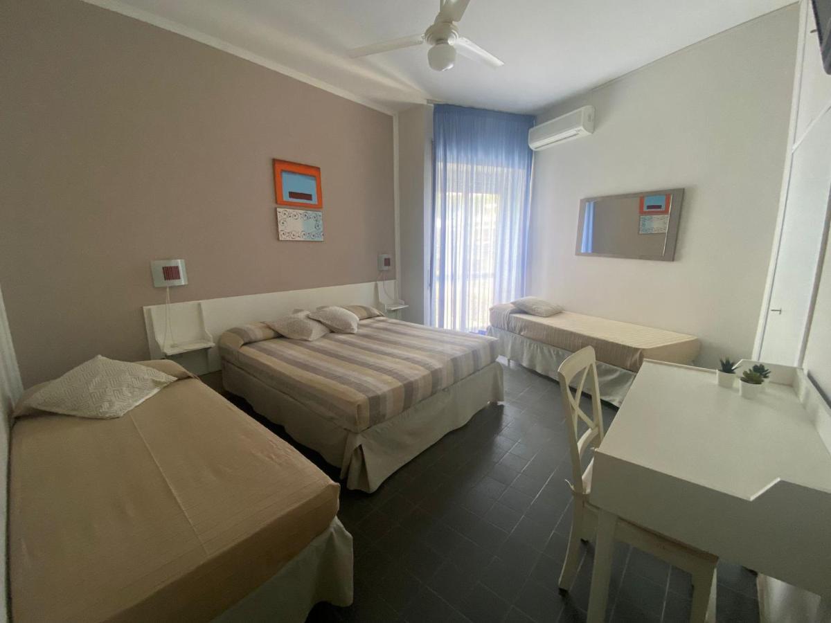 Hotel Anna Terracina Kültér fotó