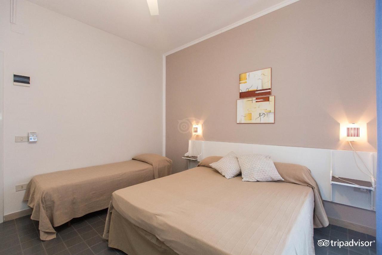Hotel Anna Terracina Kültér fotó