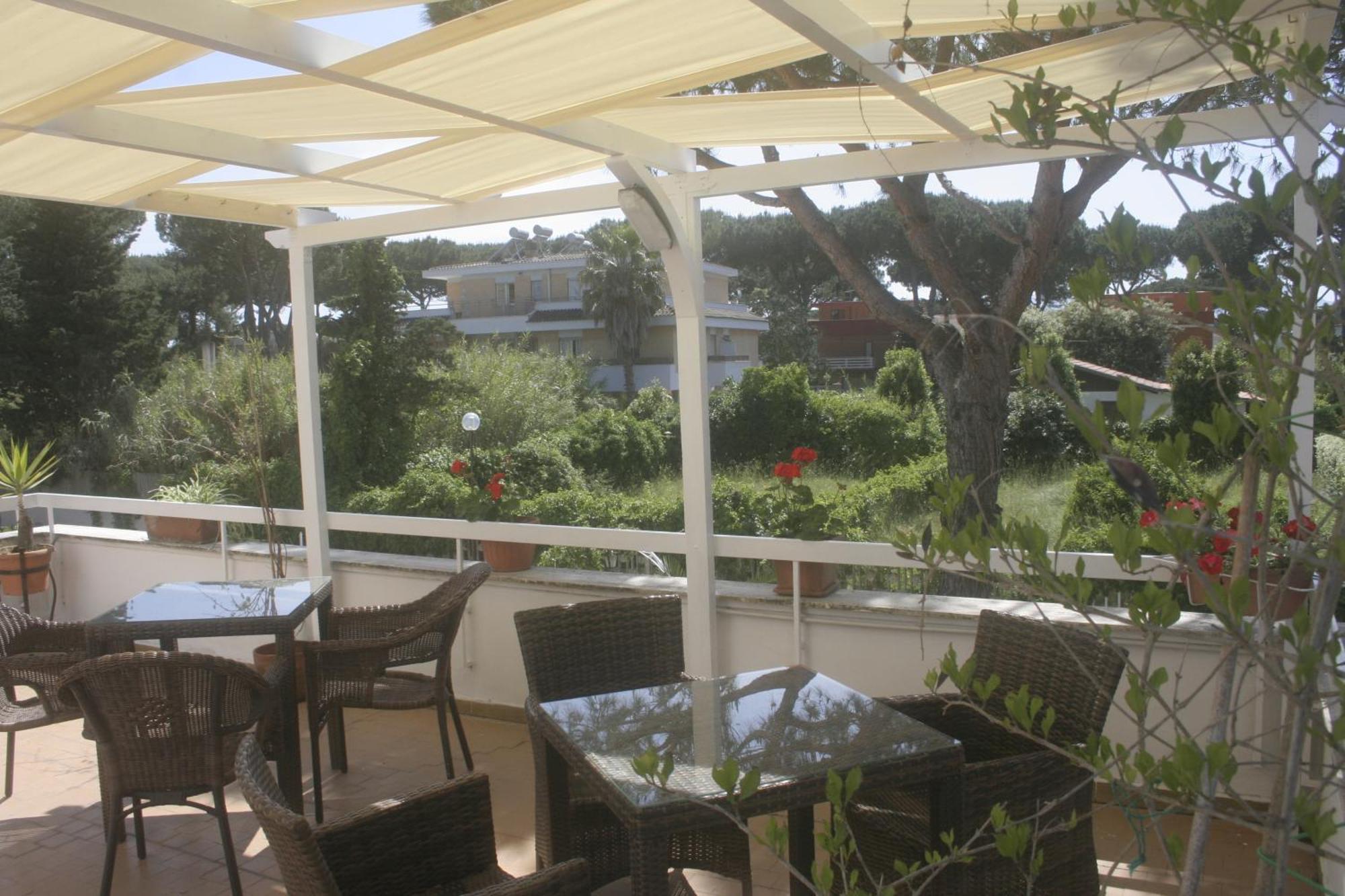 Hotel Anna Terracina Kültér fotó