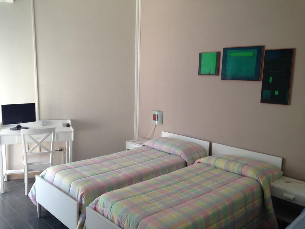 Hotel Anna Terracina Szoba fotó
