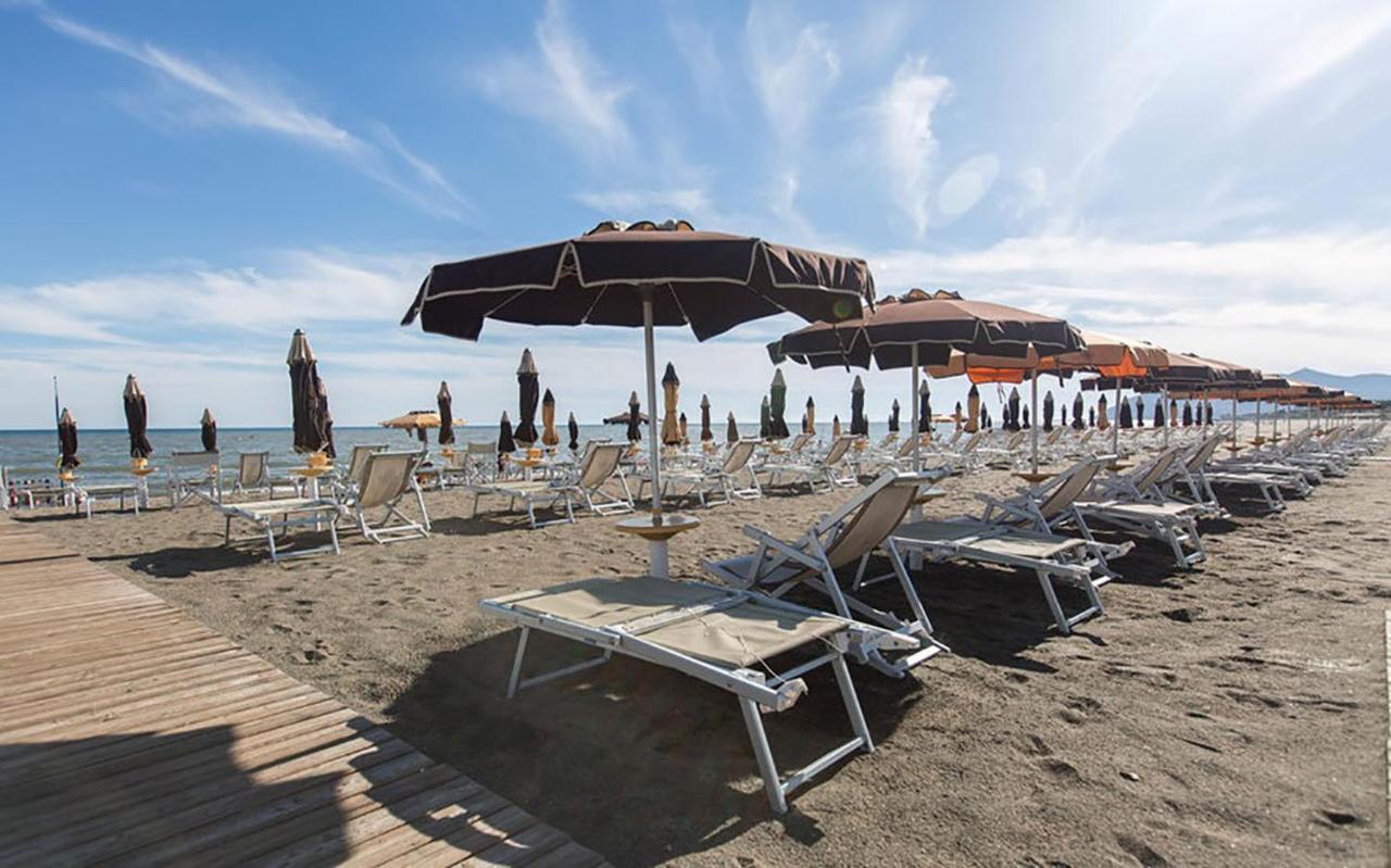 Hotel Anna Terracina Kültér fotó