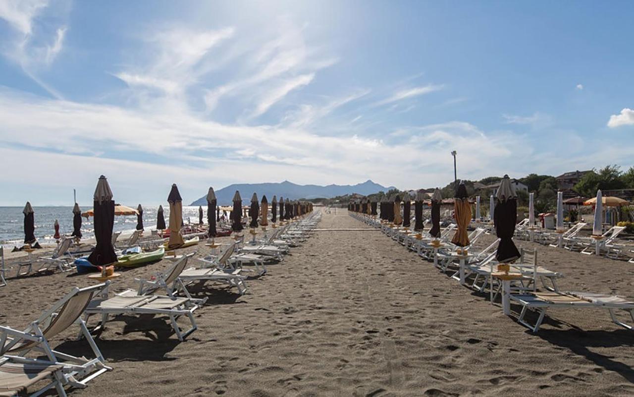 Hotel Anna Terracina Kültér fotó