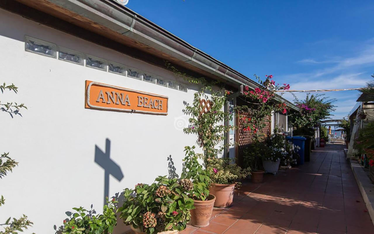 Hotel Anna Terracina Kültér fotó
