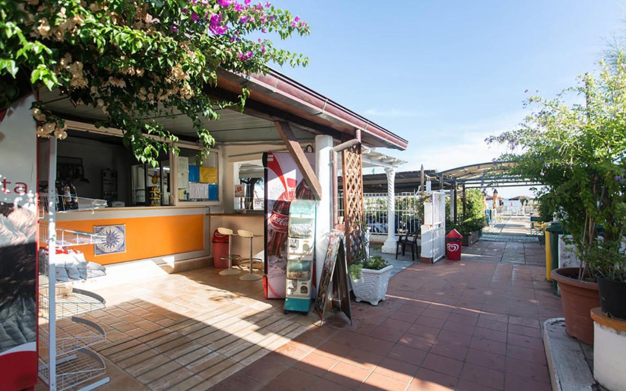 Hotel Anna Terracina Kültér fotó